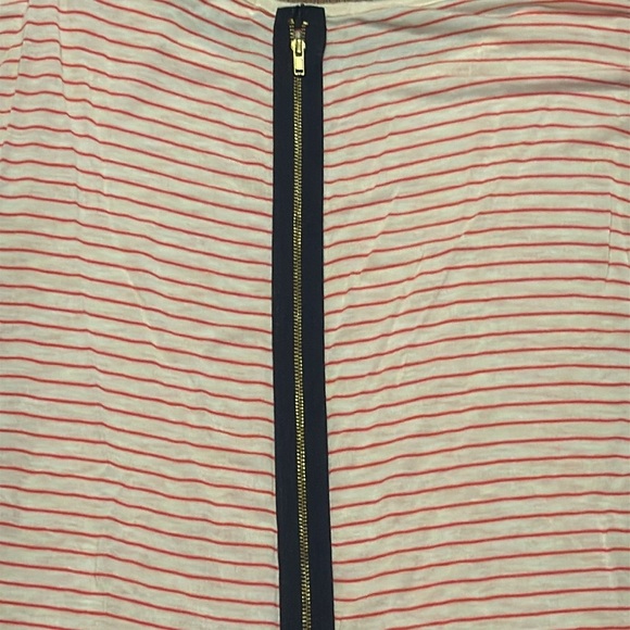 New!! Large PINK ROSE Striped Women's Top - Light Cream with Pink Stripes - Picture 7 of 8